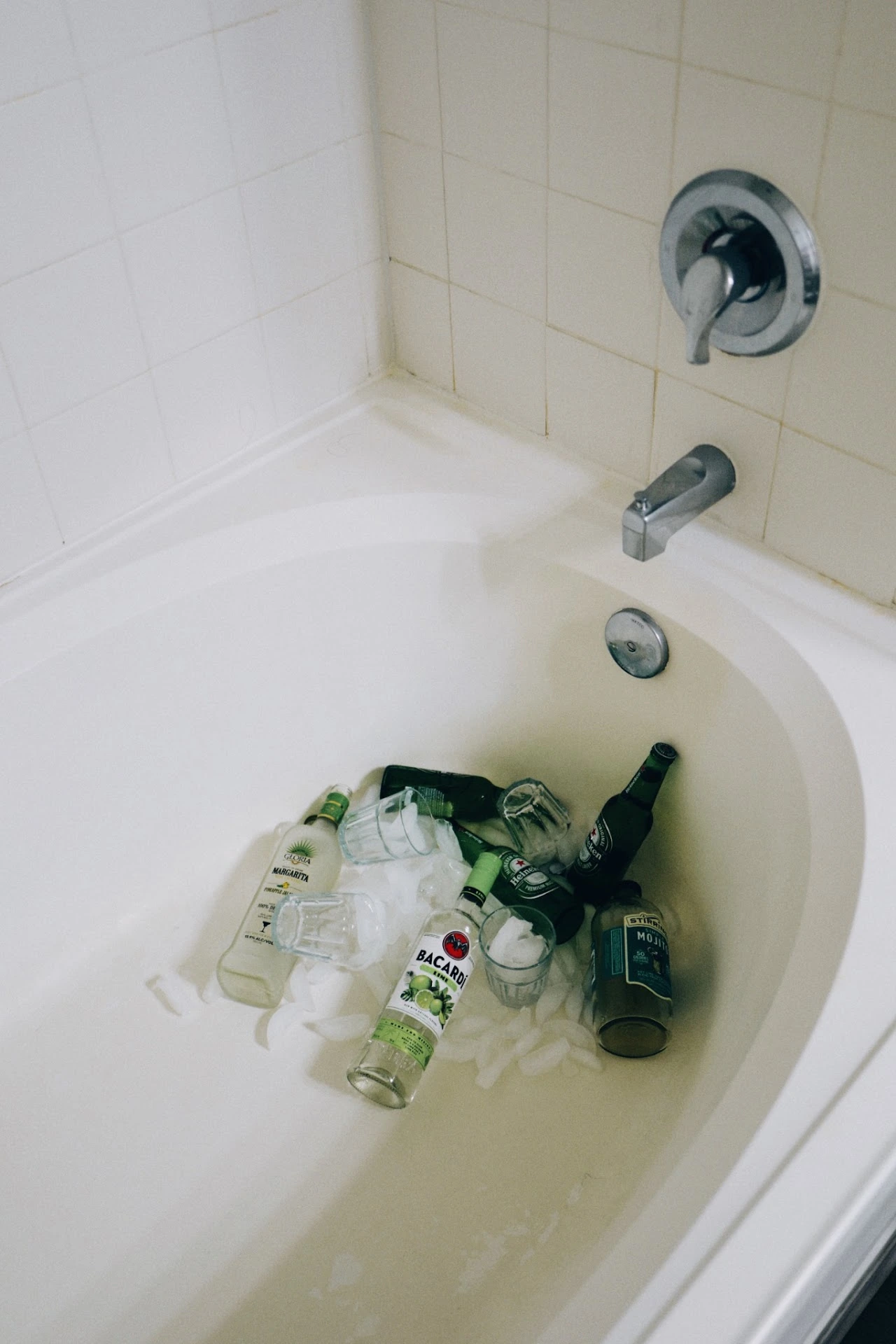 Trauma-Induced Dissociative Amnesia — photograph 09
